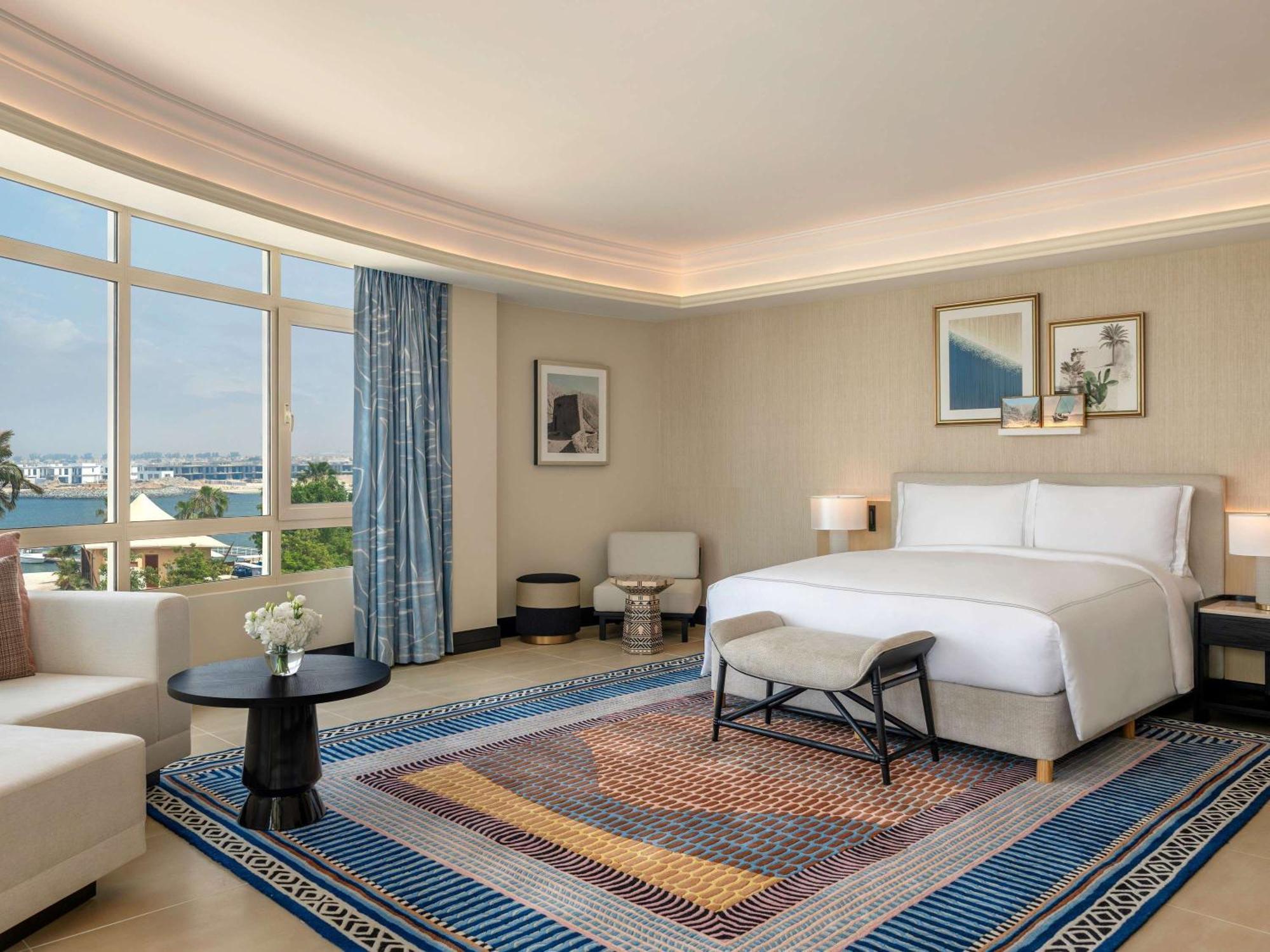 Sofitel Al Hamra 5*