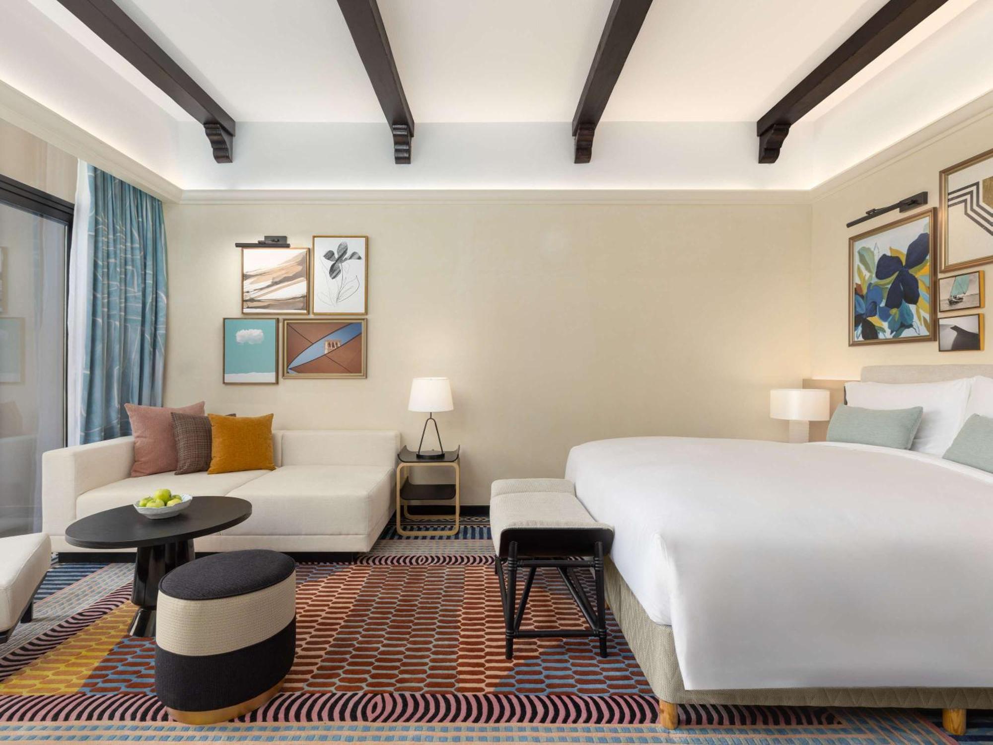 Sofitel Al Hamra 5*