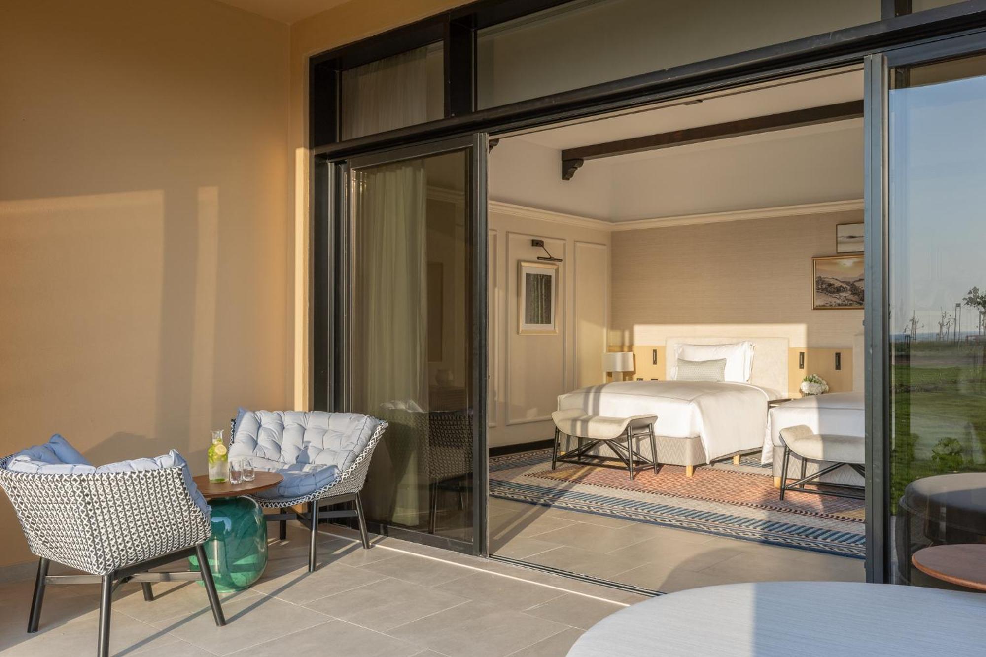 Sofitel Al Hamra منتجع 5*